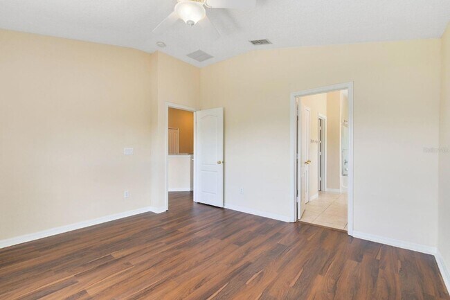 Building Photo - 10399 Winding Marsh Trail