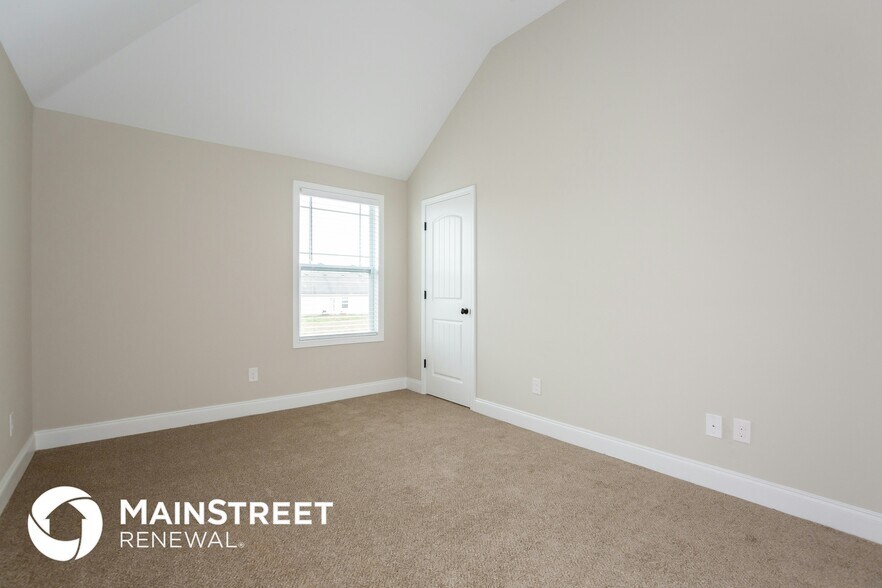 Building Photo - 1230 Catawba Way