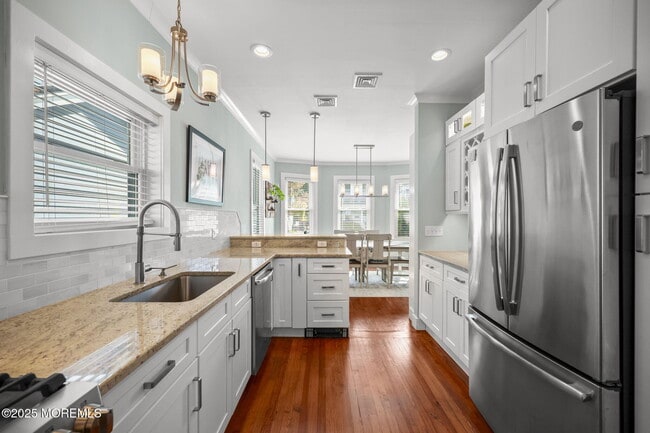 Building Photo - 50 Waverly Pl