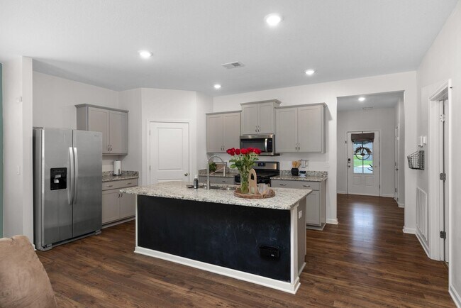 Building Photo - 44 N Payson Cv