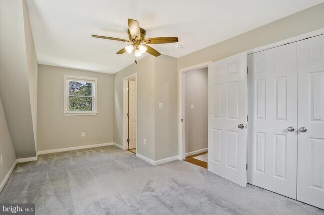 Building Photo - 6024 Rixey Dr