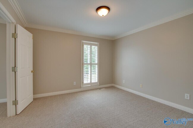 Building Photo - 3017 Brunswick Cir SE