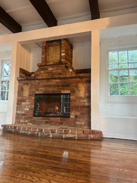 So warm and cozy on those cold winter nights! - 367 Beloit Ave