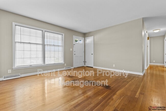 Building Photo - 1036 Whitehall Pl