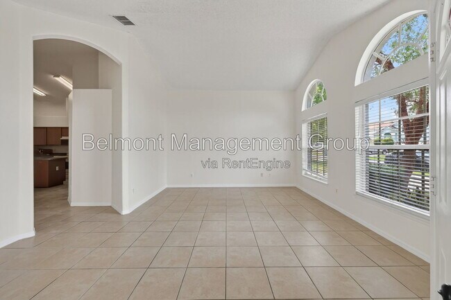 Building Photo - 2127 Korat Ln