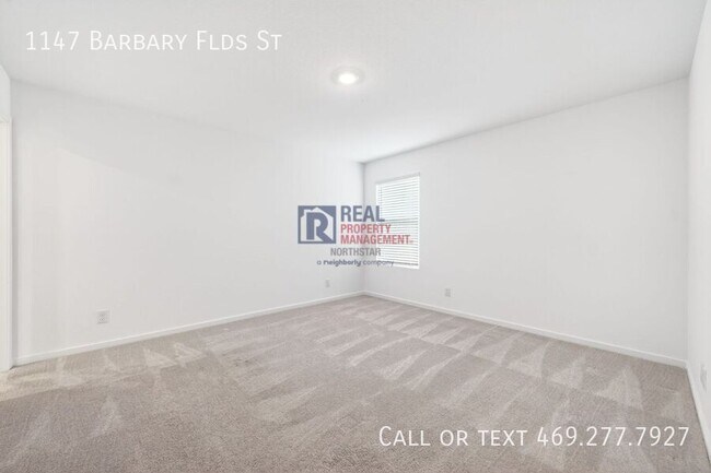 Building Photo - 1147 Barbary Flds St