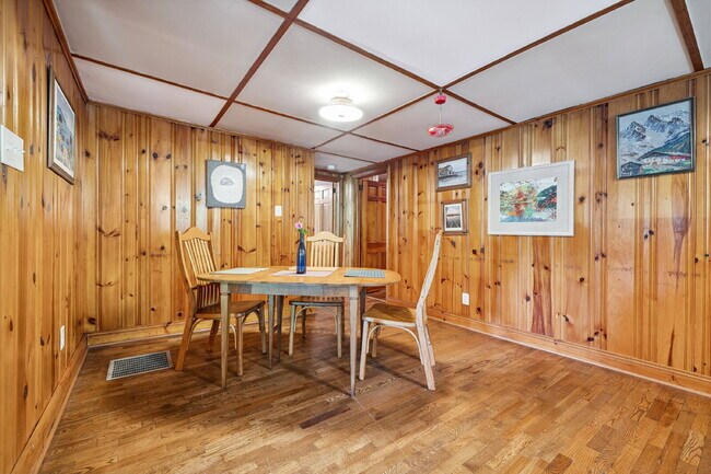 Building Photo - 4116 Tuffy Ln