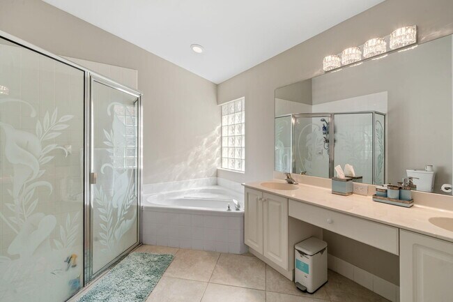 Building Photo - 3665 Miramontes Cir