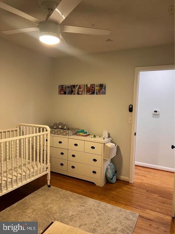 Building Photo - 6122 Rolling View Dr