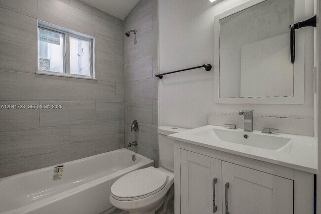 Building Photo - 7777 NW 8th Ct