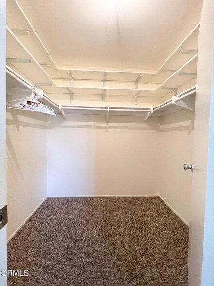 Building Photo - 127 Seaspray Way