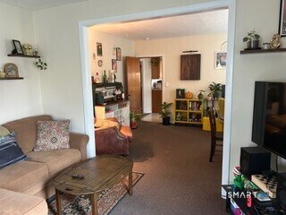 Building Photo - 202 Berlin Ave