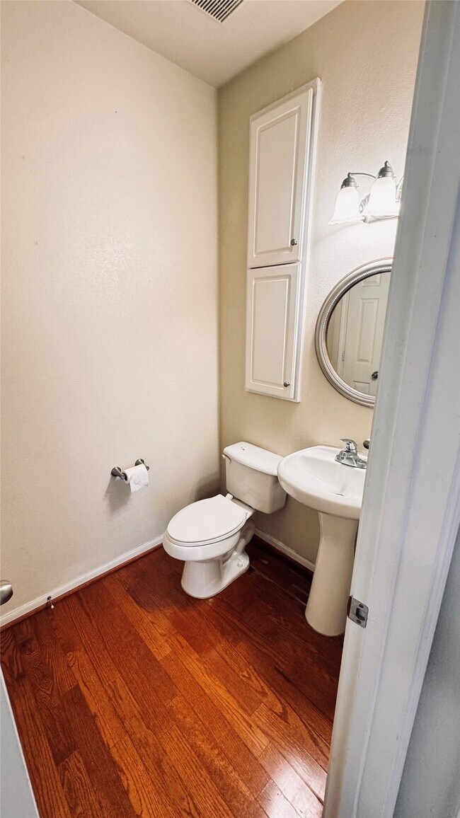 Building Photo - 12707 Boheme Dr