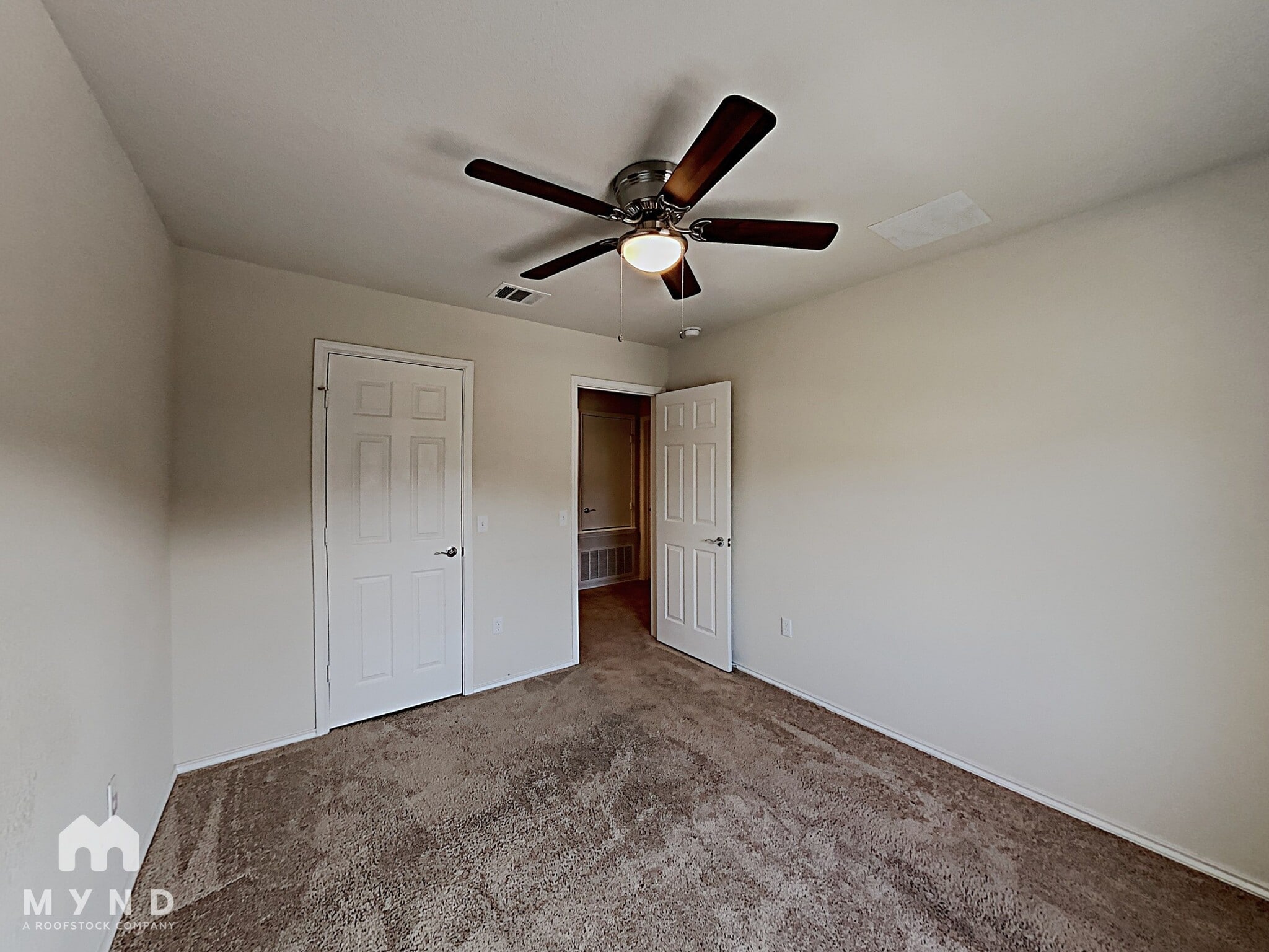 Building Photo - 9307 Tanager Way