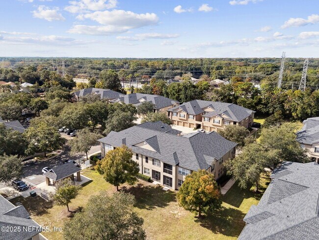 Building Photo - 12301 Kernan Forest Blvd