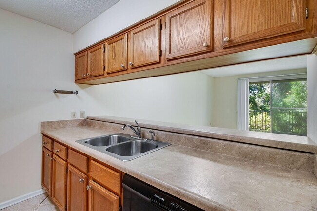 Building Photo - 200 Sandestin Ln