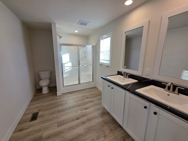 Building Photo - 175 N Michigan Ave