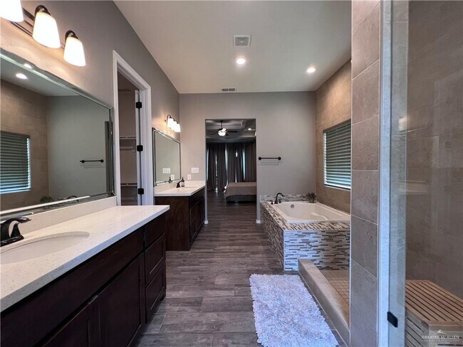 Building Photo - 4226 Stillwater Cove