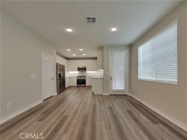 Building Photo - 31723 Willowood Way