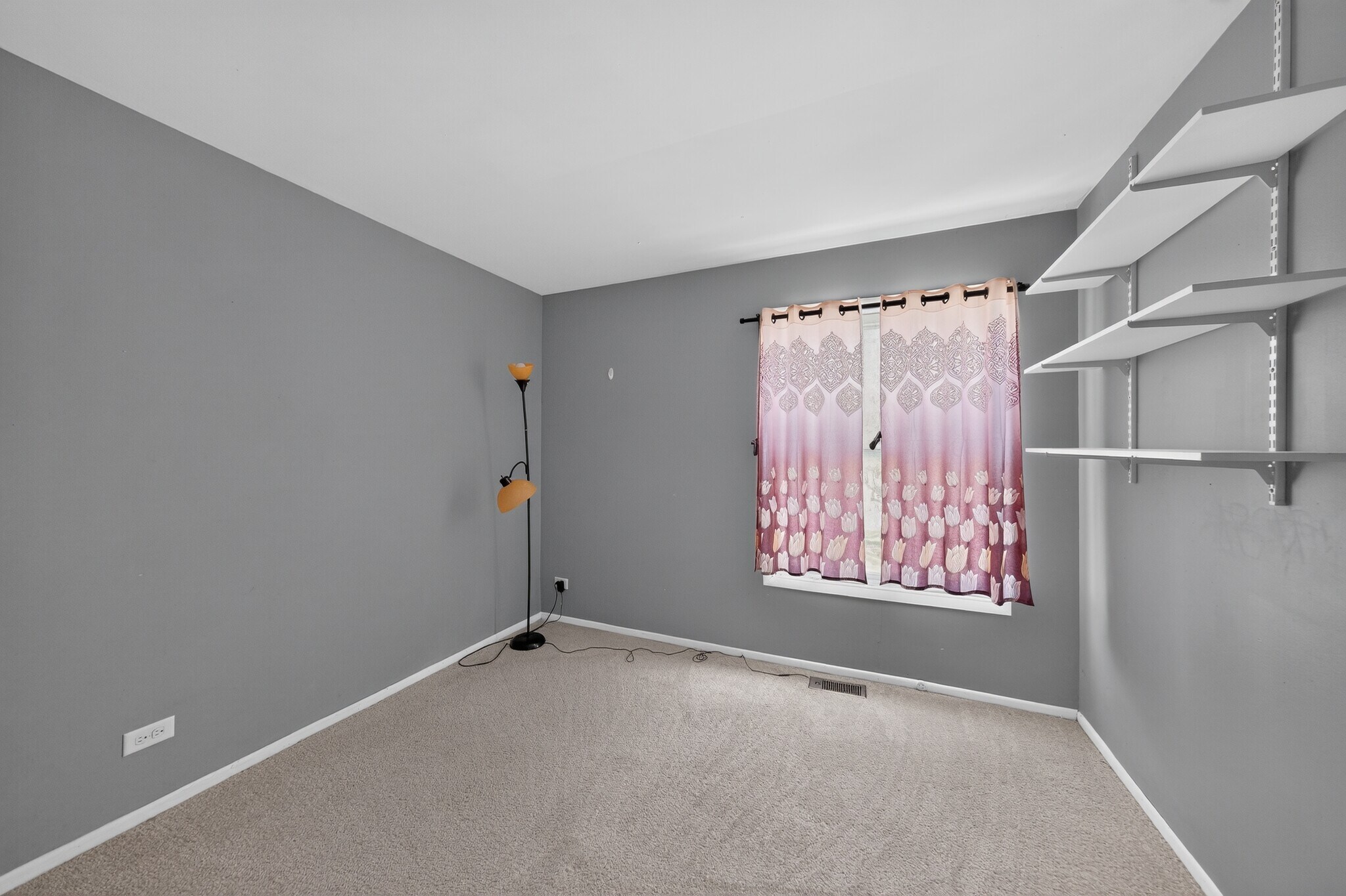 Building Photo - 614 Bryn Mawr Ct