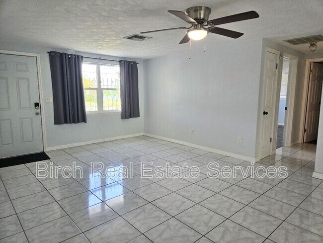 Building Photo - 4328 Baden Dr