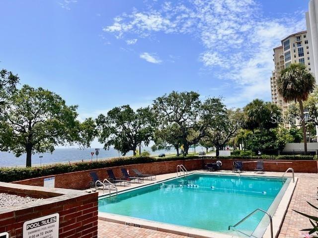 Building Photo - 4015 Bayshore Blvd