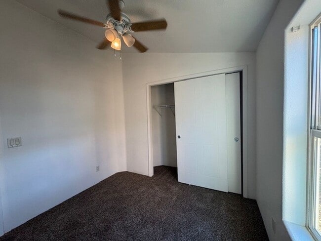 Building Photo - 3 BR house with fenced yard, Nu Paint, Carpet