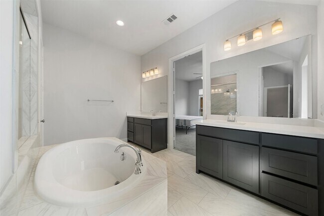 Building Photo - 3115 Winecup Rd