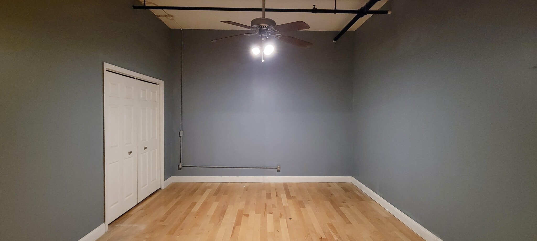 Bedroom 2 - 1709 Washington Ave