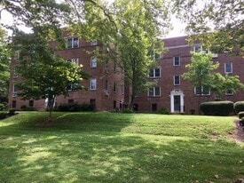 Building Photo - Buchanan Court