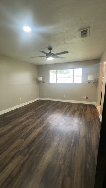 Building Photo - 12610 Bexley Dr