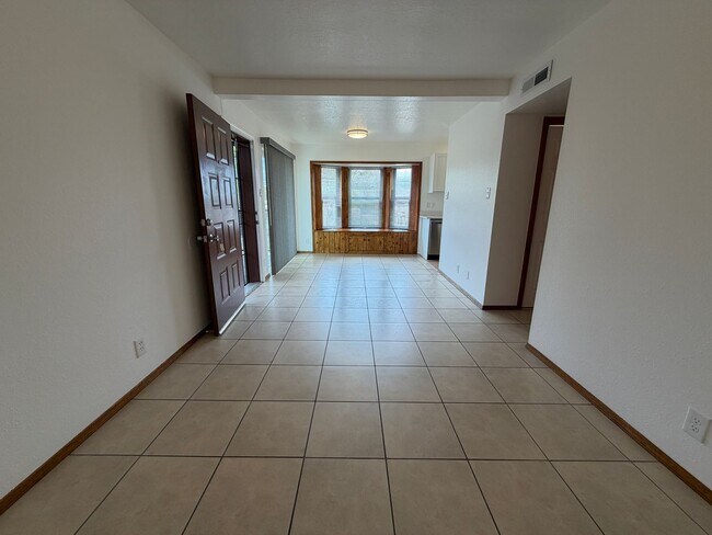 Building Photo - 1307 Rufina Ln