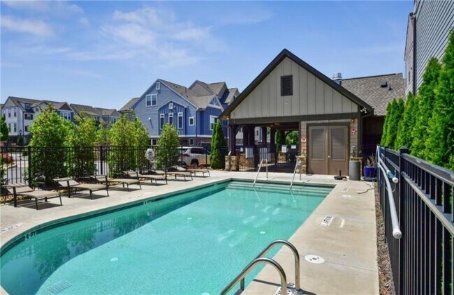 Building Photo - 1093 Kirkland Circle