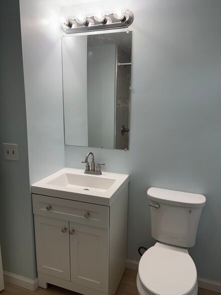 Building Photo - 58 Burr Ave