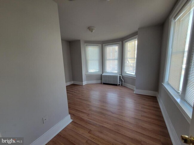 Building Photo - 1300 Wagner Ave