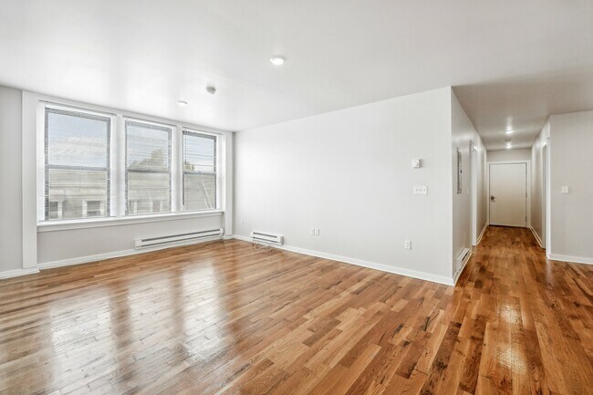 3 Bedroom - The Netherlands Apartments