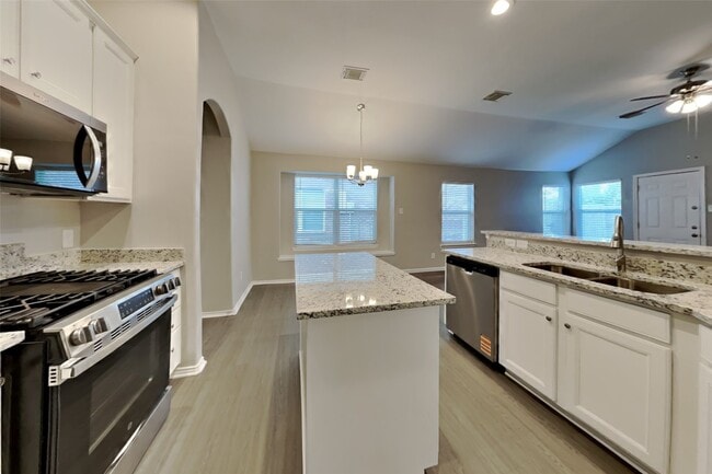 Building Photo - 30206 Emerson Creek Dr