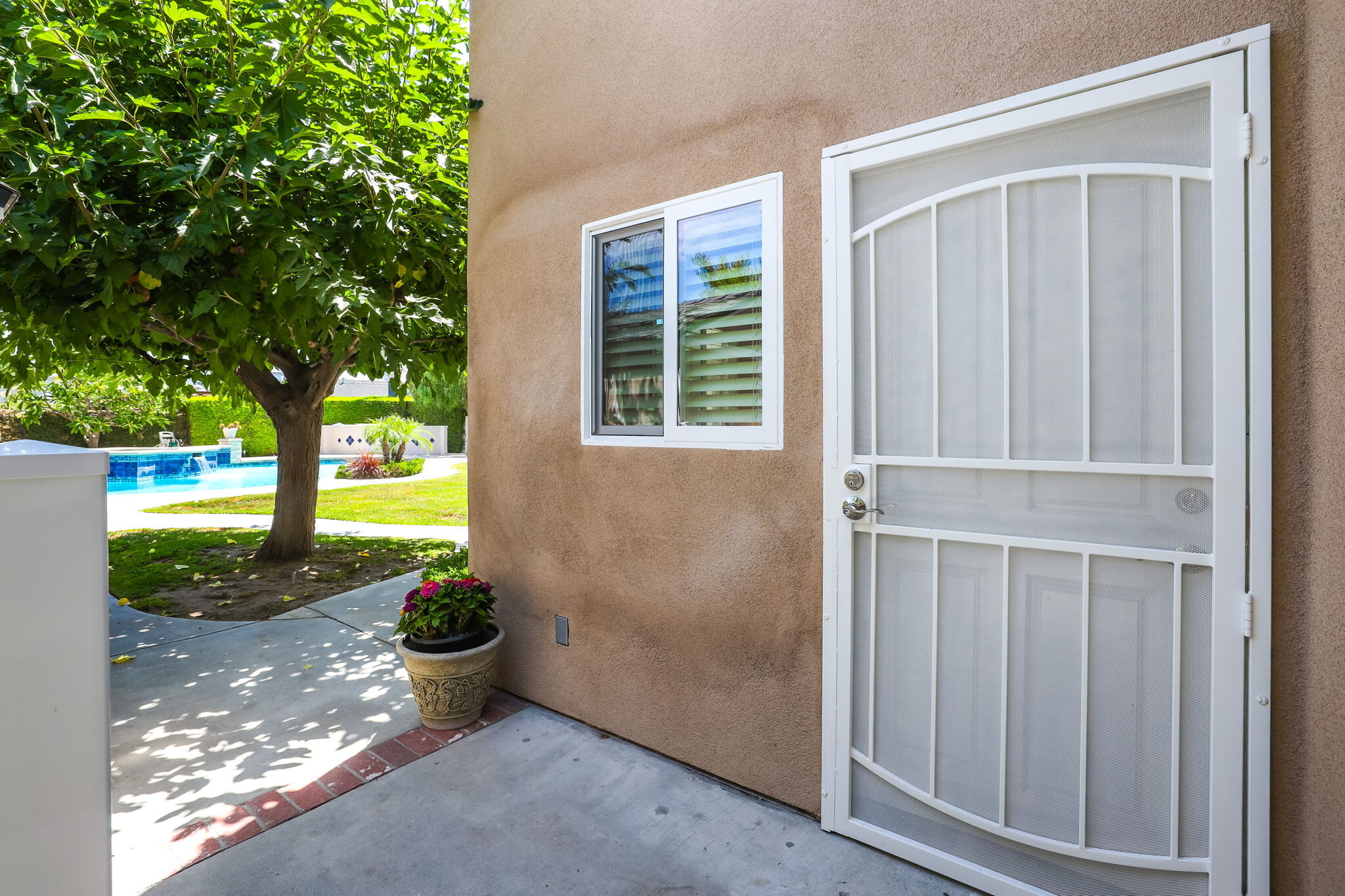 Building Photo - 11682 Reagan St