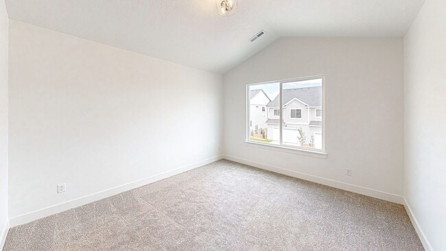 Building Photo - 2024 Townhome in Highridge Mt. Saratoga Development