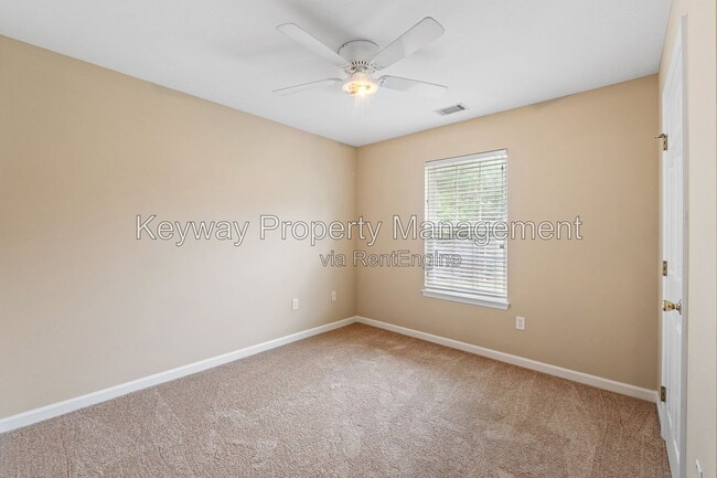 Building Photo - 803 Bell Springs Ct