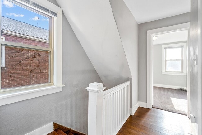 Building Photo - Cozy 3 bedroom in Wilkinsburg - AVAILABLE NOW!