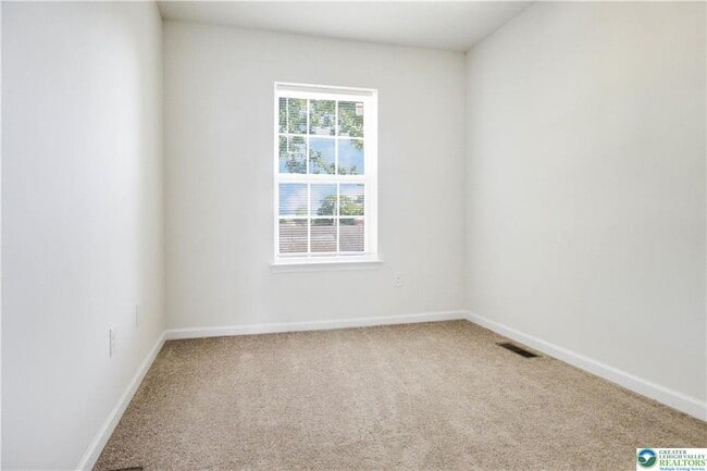 Building Photo - 304 Stonewood Ln
