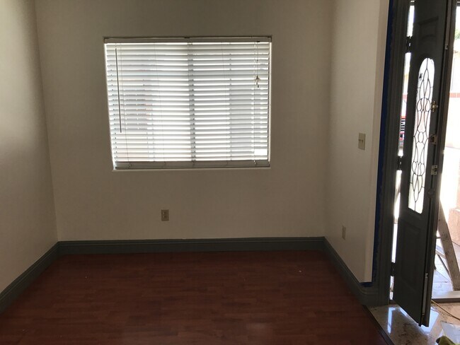 Building Photo - APT FRANCISQUITO