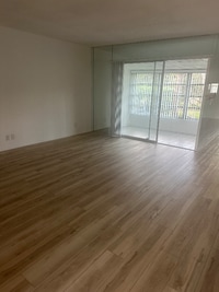 Building Photo - 239 Down E Ln