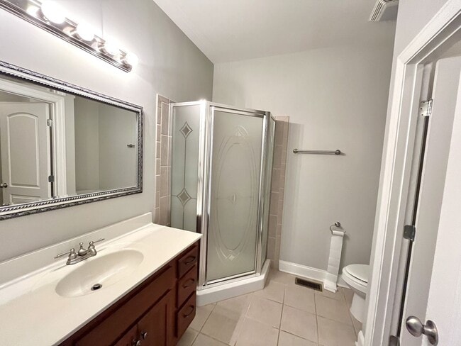 Building Photo - 5930 Obrien Ave