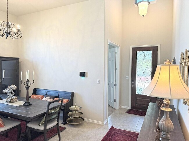 Building Photo - 100 Orvieto Cove