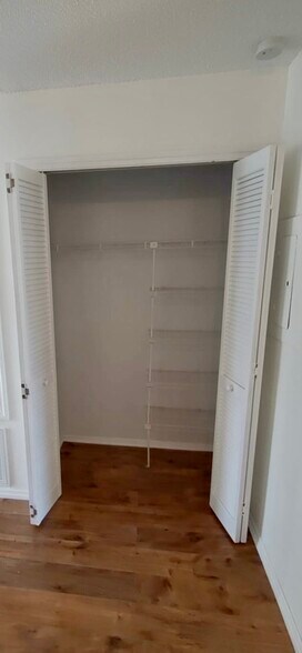 Hallway Closet - 4124 Pershing Pointe Pl