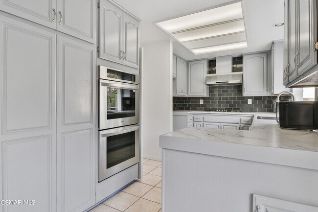 Building Photo - 4590 Fern Valley Ct