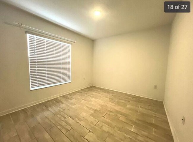Building Photo - 4 Bedroom 2 bath home in the Preserves at LPGA for RENT!