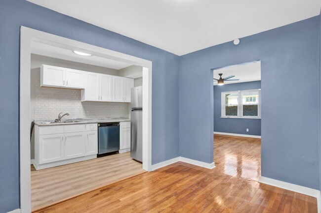 Building Photo - Stonewall Apartments